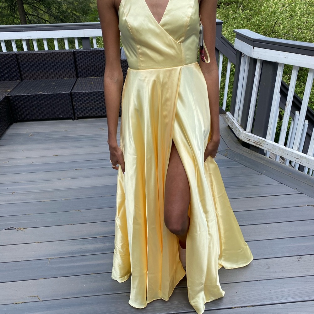 Prom Dress - Picture 2 of 7